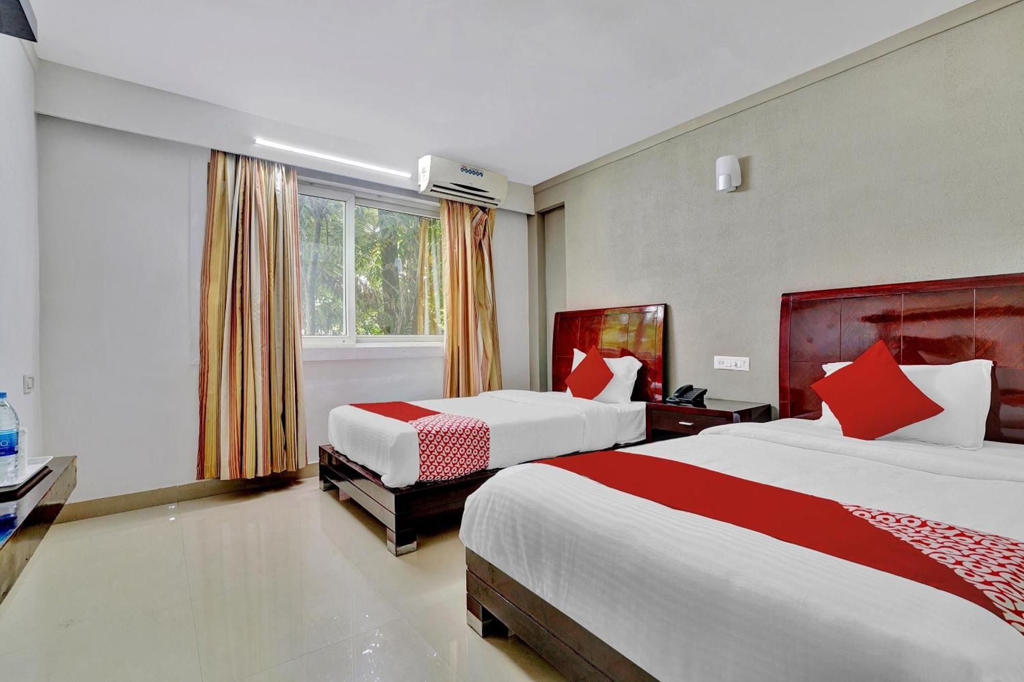 Hotel O Aec Residency Mararikulam Exterior photo